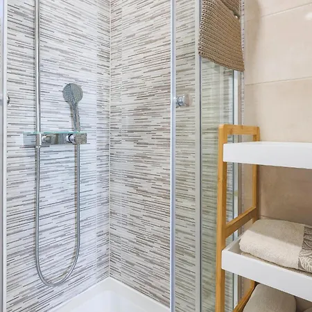 Casa vacanze Beautiful In With Wifi *