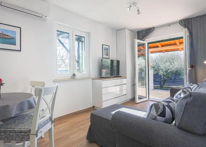 Vakantiehuis Awesome In With Wifi Peroj