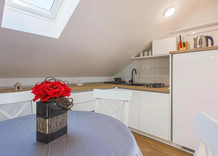 Awesome In With Wifi Vakantiehuis Peroj