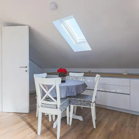 Gorgeous In With House Sea View Holiday home *